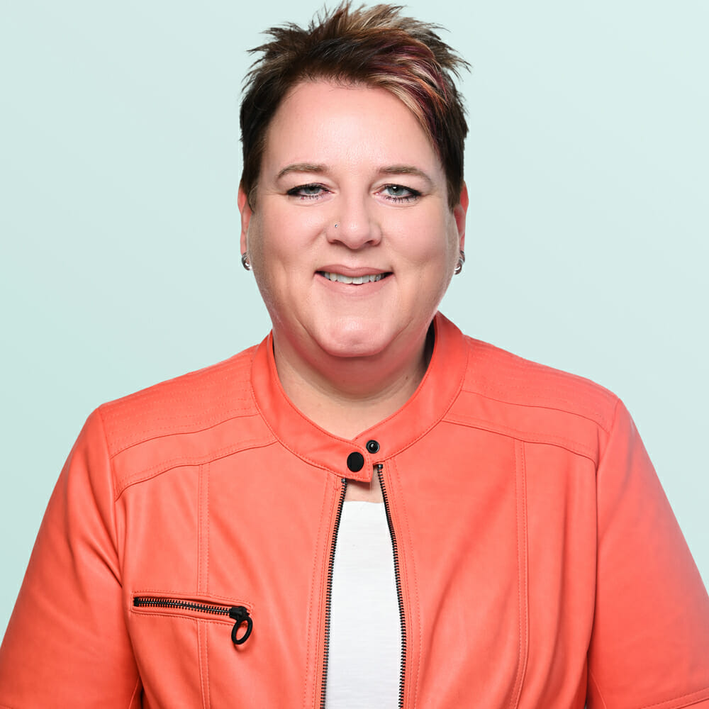 Consultant Claudia Vieth